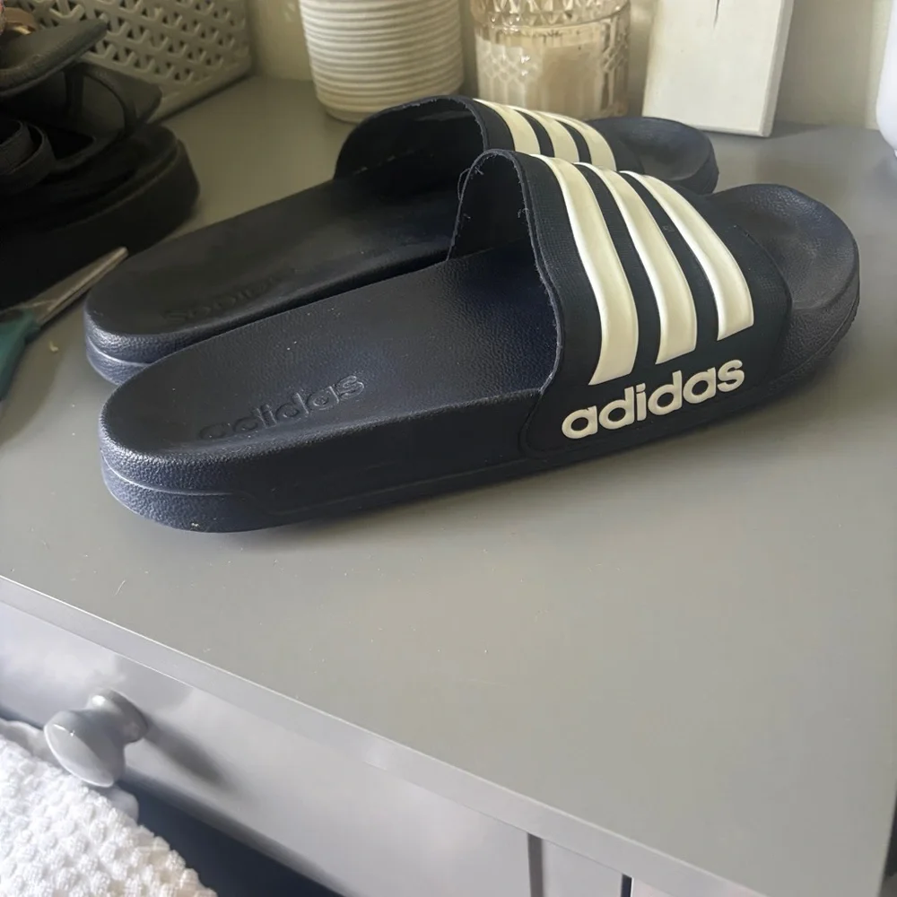 adidas comfortable navy